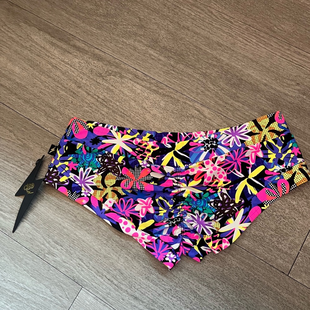 Cleo the Hurricane End of Sumer Hot Pants